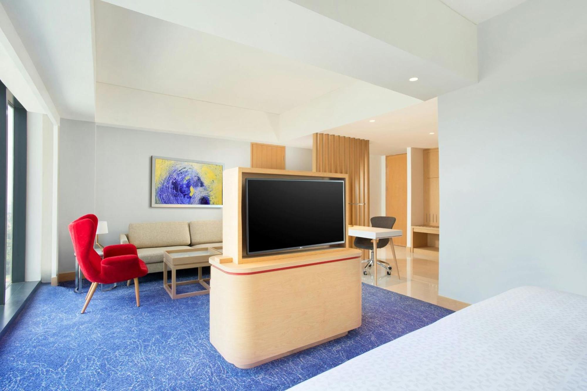 Four Points By Sheraton Surabaya, Tunjungan Plaza Exteriér fotografie