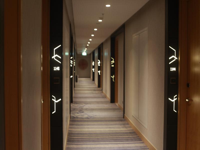 Four Points By Sheraton Surabaya, Tunjungan Plaza Exteriér fotografie